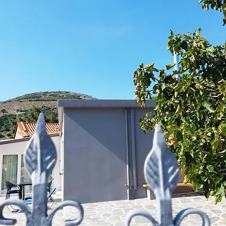 Villa Serene In Authentic Village Argiro